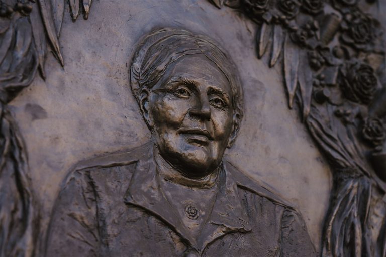 Helen Lothan Robertson – nee Bigg